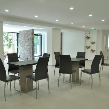 Teracite Aparthotel 3*