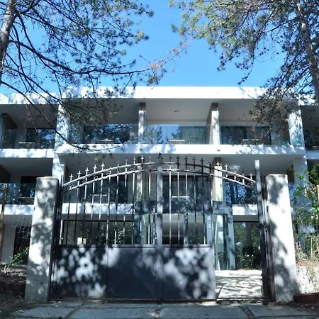 Teracite Aparthotel Varna